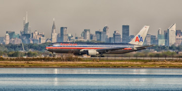 American Airlines retrasará y cancelará vuelos en todo el mundo